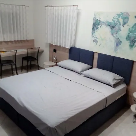 Salvia E Timo Lejlighed *